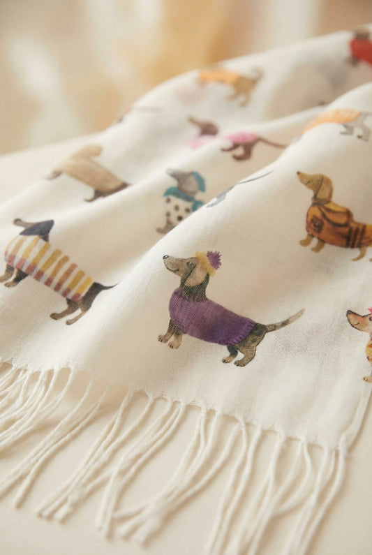 Sjaal met teckelprint en franjes