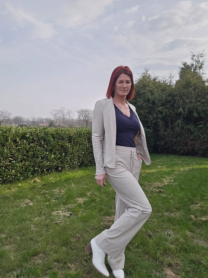 Angelle Milan Travel Broek – Wijde Pijpen | Beige