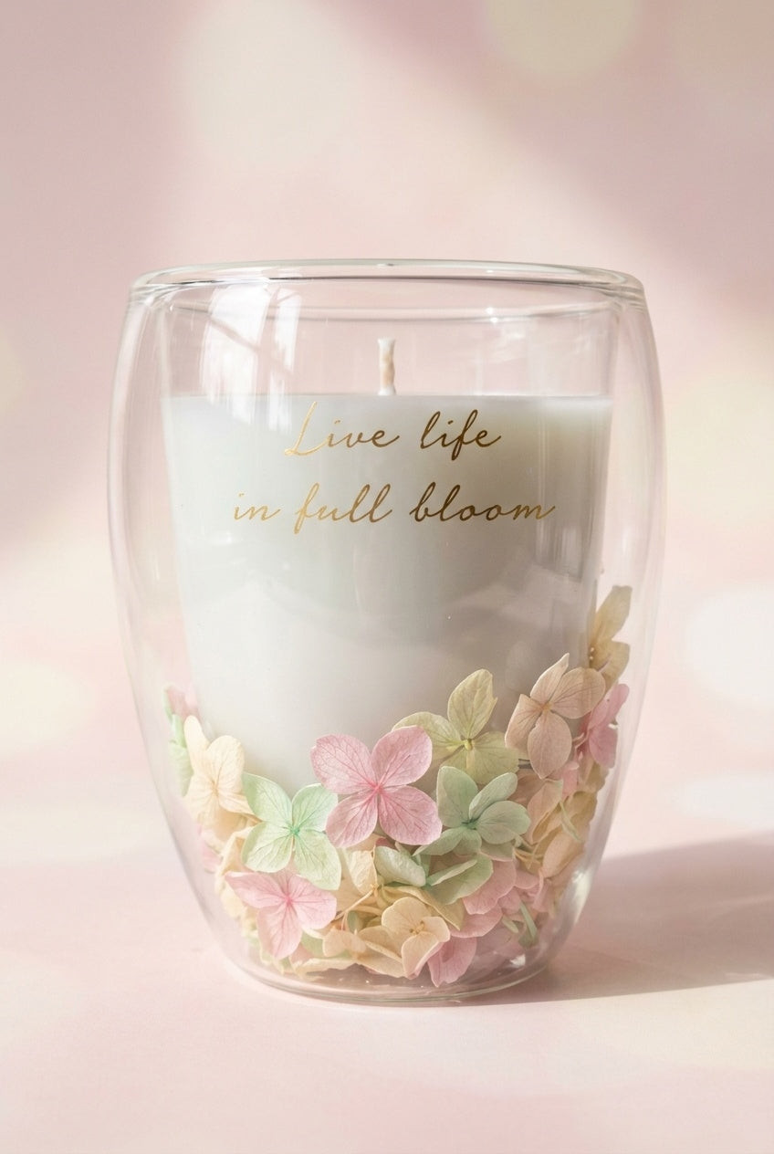 Geurkaars met tekst ' Live life in full bloom '